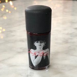 M.A.C and Marilyn Monroe Nail Lacquer Vintage Vamp